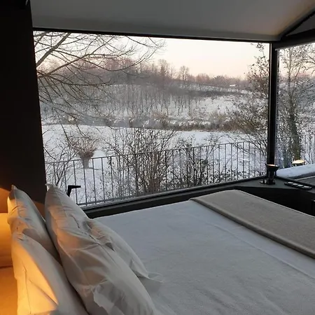 Glass House & Italy Villa Terruggia