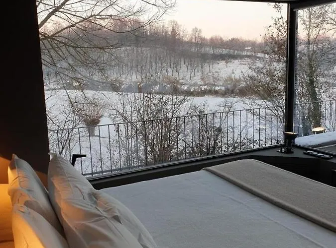 Glass House & Italy Villa Terruggia