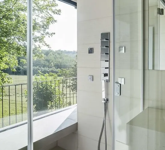 Villa Glass House & Spa Italy Terruggia