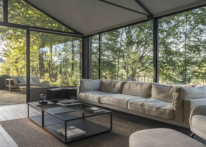Villa Glass House & Italy Terruggia